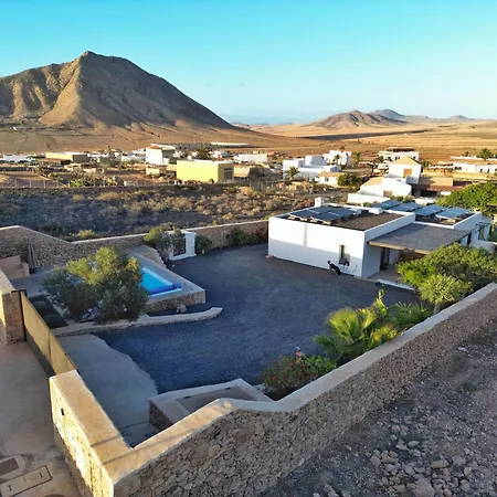 Casa Marisa With Heated Pool & Garden