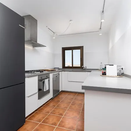 Casa Marisa With Heated Pool & Garden * 廷达亚