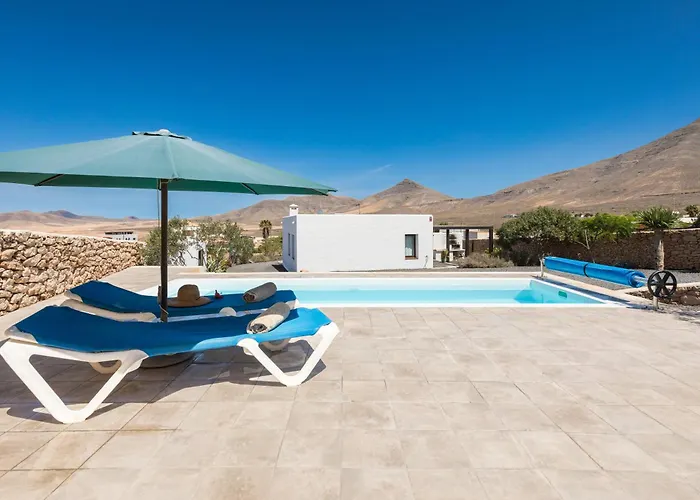 Casa Marisa With Heated Pool & Garden Nyaraló Tindaya