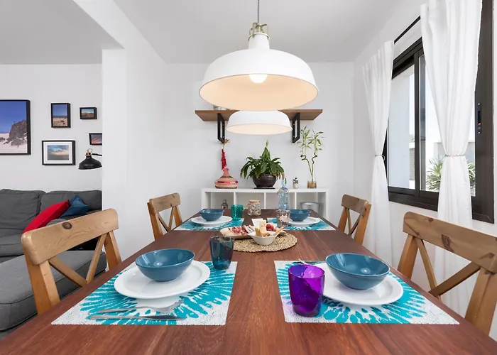 Casa Marisa With Heated Pool & Garden 別荘 ティンダヤ